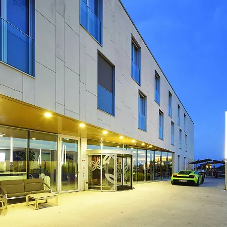 Starling Lausanne 4*